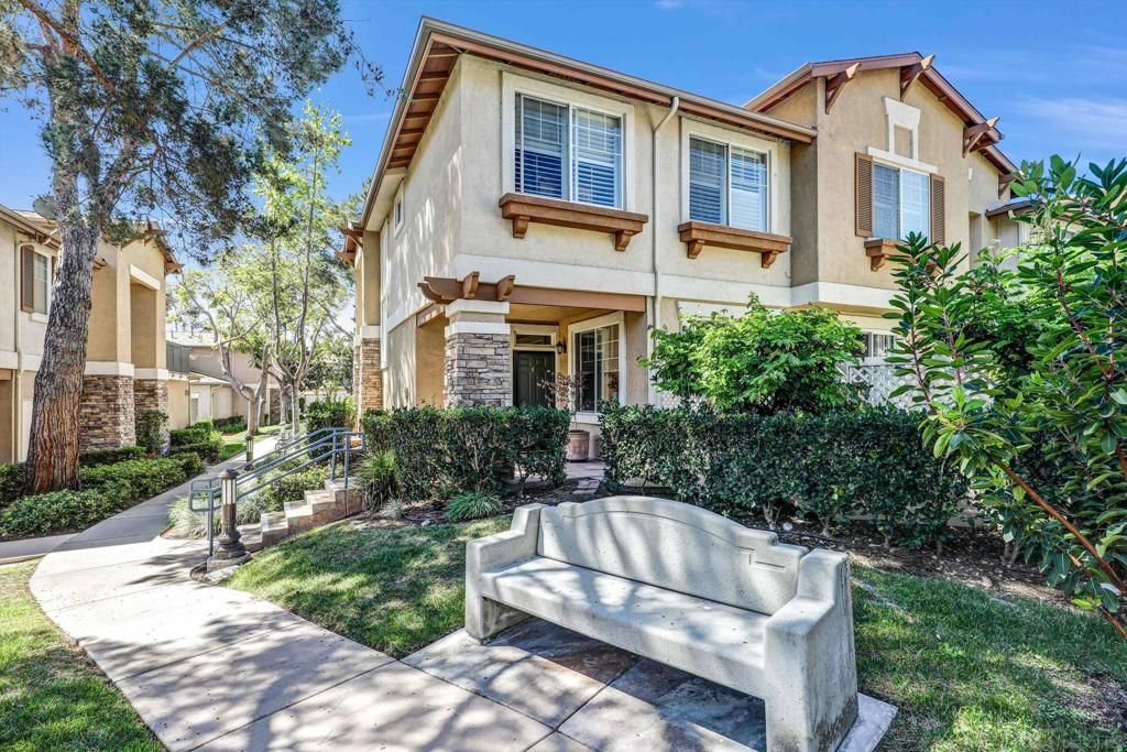9625 W Canyon Ter 4, San Diego, CA 92123