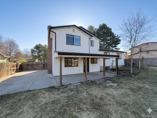1077 S Joplin Way, Aurora, CO 80017