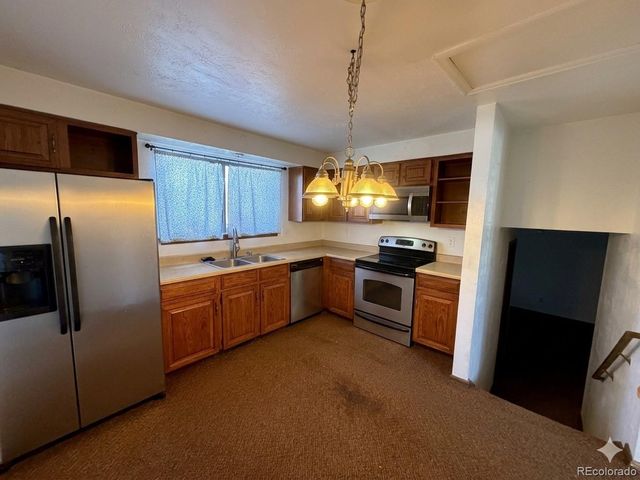 1077 S Joplin Way, Aurora, CO 80017