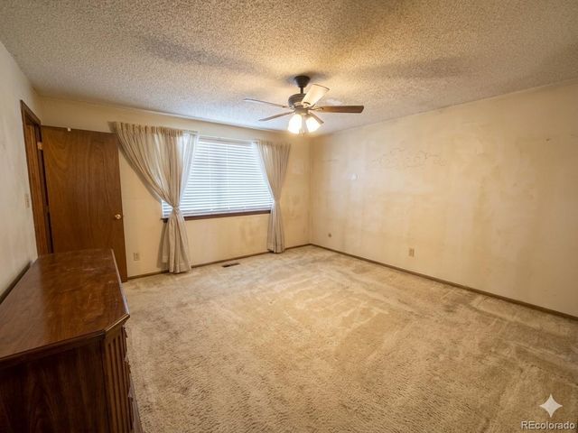 1077 S Joplin Way, Aurora, CO 80017