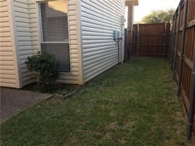 2020 Via Bravo, Carrollton, TX 75006