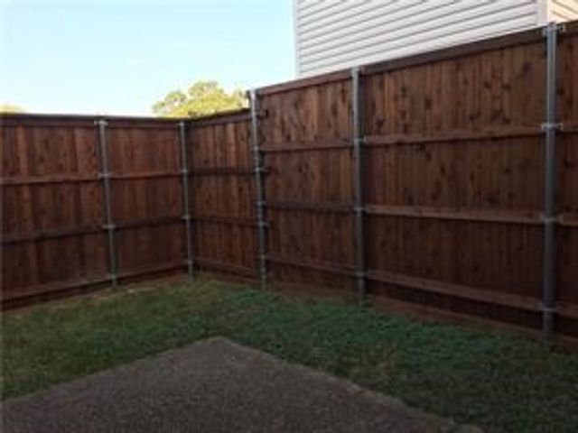2020 Via Bravo, Carrollton, TX 75006