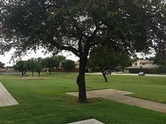 2020 Via Bravo, Carrollton, TX 75006