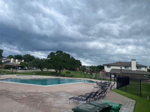 2020 Via Bravo, Carrollton, TX 75006