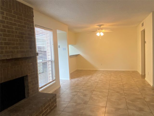 2020 Via Bravo, Carrollton, TX 75006