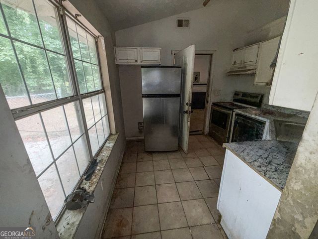 2033 Pine Cone Drive, Atlanta, GA 30331