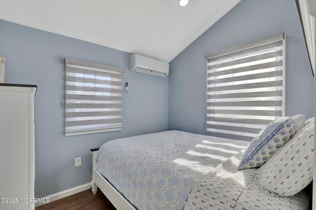 12 W Rutherford Lane, Lavallette, NJ 08735