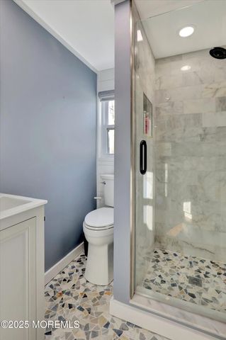 12 W Rutherford Lane, Lavallette, NJ 08735