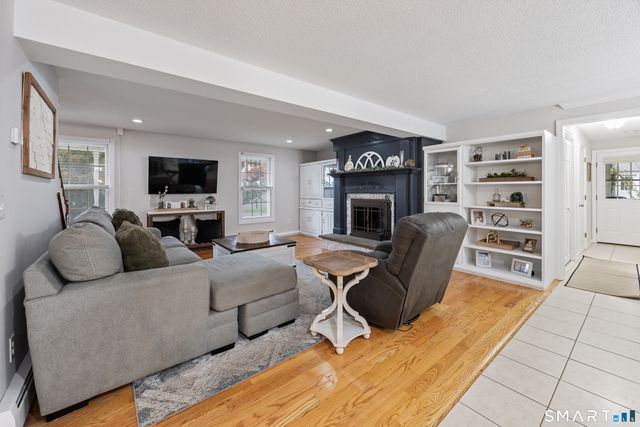 104 Northwest Drive, Watertown, CT 06795