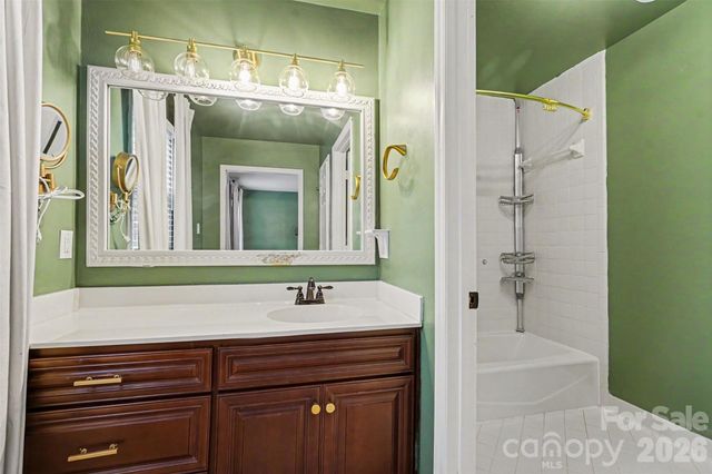 7928 Covey Chase Drive, Charlotte, NC 28210