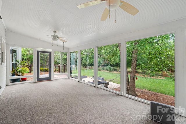7928 Covey Chase Drive, Charlotte, NC 28210
