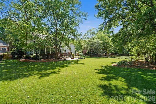 7928 Covey Chase Drive, Charlotte, NC 28210