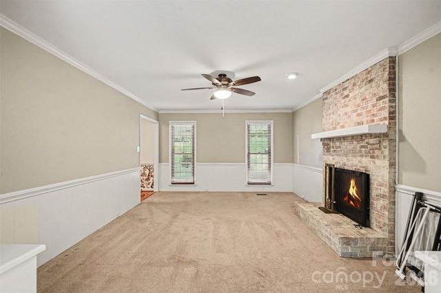 7928 Covey Chase Drive, Charlotte, NC 28210