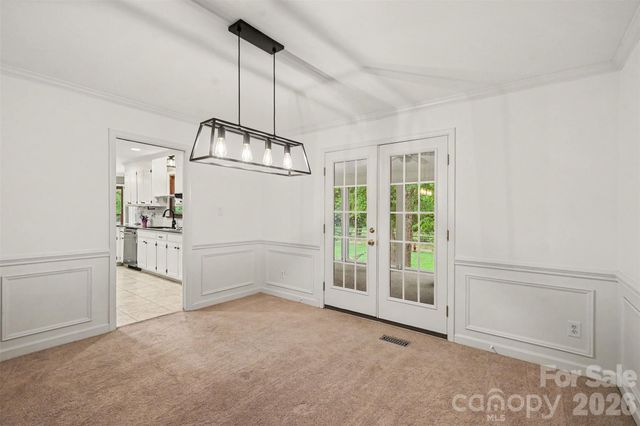 7928 Covey Chase Drive, Charlotte, NC 28210