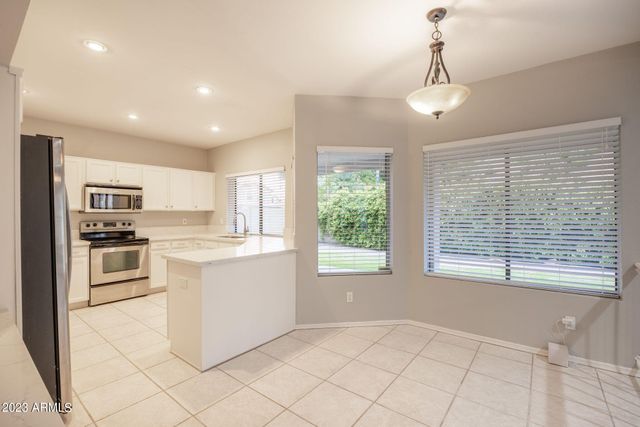 7032 W WESCOTT Drive, Glendale, AZ 85308