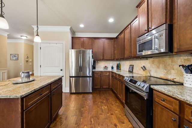 8074 Fox Glove Drive, Ooltewah, TN 37363