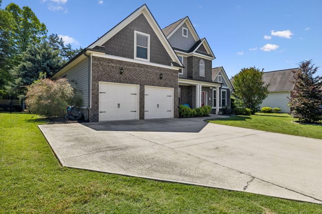 8074 Fox Glove Drive, Ooltewah, TN 37363