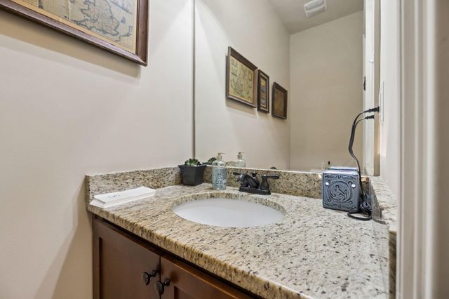 8074 Fox Glove Drive, Ooltewah, TN 37363