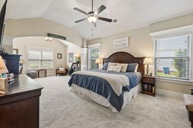 8074 Fox Glove Drive, Ooltewah, TN 37363