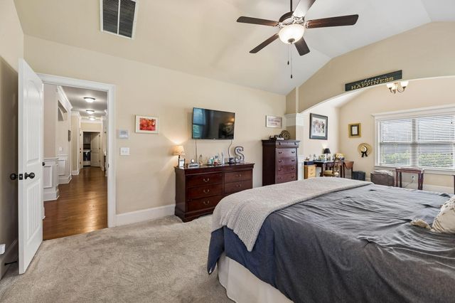 8074 Fox Glove Drive, Ooltewah, TN 37363