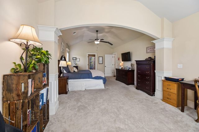 8074 Fox Glove Drive, Ooltewah, TN 37363
