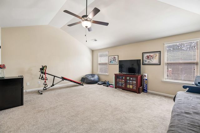 8074 Fox Glove Drive, Ooltewah, TN 37363