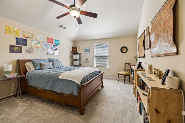 8074 Fox Glove Drive, Ooltewah, TN 37363