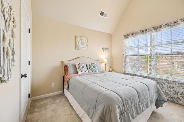 8074 Fox Glove Drive, Ooltewah, TN 37363
