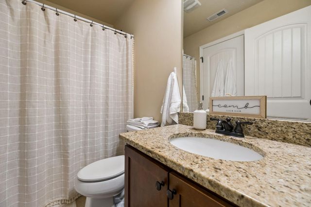 8074 Fox Glove Drive, Ooltewah, TN 37363