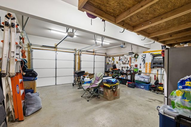 8074 Fox Glove Drive, Ooltewah, TN 37363