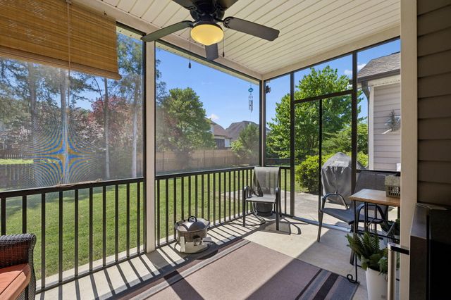 8074 Fox Glove Drive, Ooltewah, TN 37363