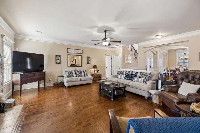 8074 Fox Glove Drive, Ooltewah, TN 37363