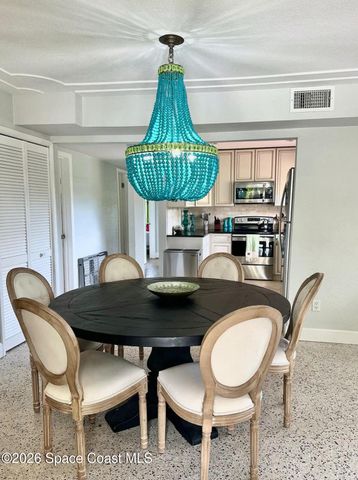 589 Hillside Court, Melbourne, FL 32935