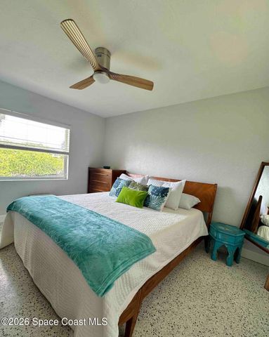 589 Hillside Court, Melbourne, FL 32935