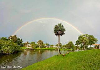 589 Hillside Court, Melbourne, FL 32935