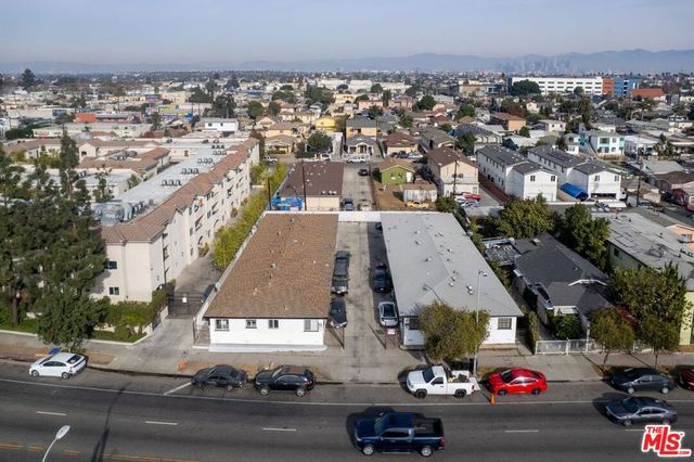 931 W Gage Avenue, Los Angeles, CA 90044