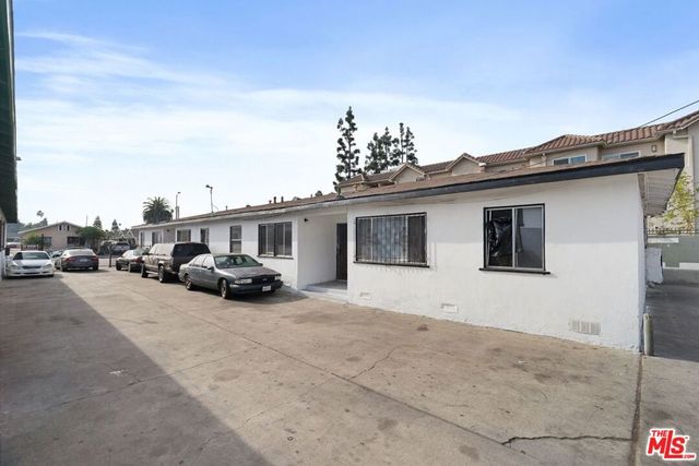931 W Gage Avenue, Los Angeles, CA 90044
