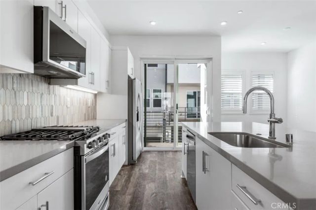 1415 West Cara Drive, Anaheim, CA 92805