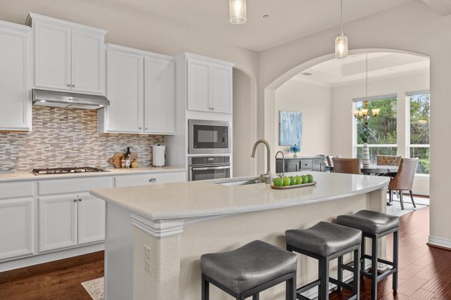 3914 Logan Ridge DR, Cedar Park, TX 78613