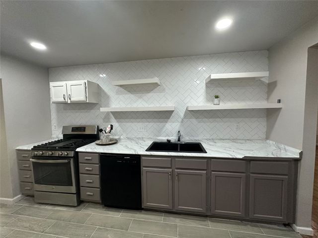 112 Burk Way, Del City, OK 73115