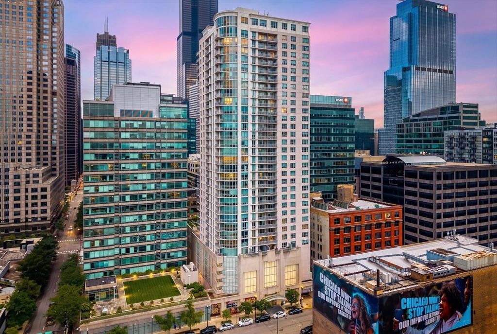125 S Jefferson Street 2308, Chicago, IL 60661 — exterior