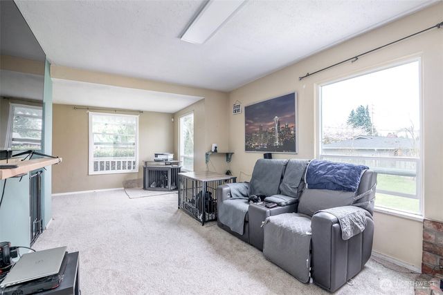 1219 21st Street SE, Puyallup, WA 98372