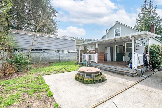 1219 21st Street SE, Puyallup, WA 98372