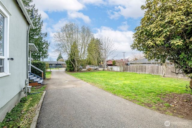 1219 21st Street SE, Puyallup, WA 98372