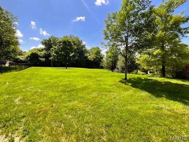 1009 Savonne Court, Chesterfield, MO 63005