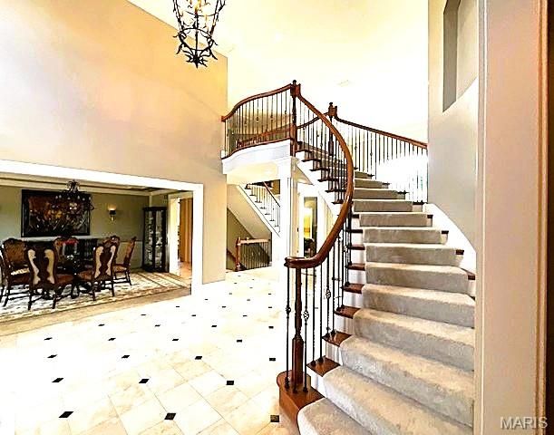 1009 Savonne Court, Chesterfield, MO 63005