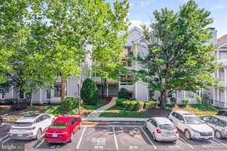 14305 CLIMBING ROSE WAY #202, Centreville, VA 20121