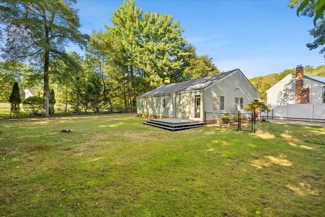 5 Wyman Rd, Randolph, MA 02368