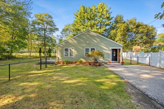 5 Wyman Rd, Randolph, MA 02368