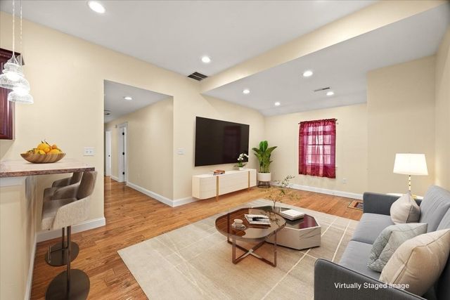 5 Wyman Rd, Randolph, MA 02368